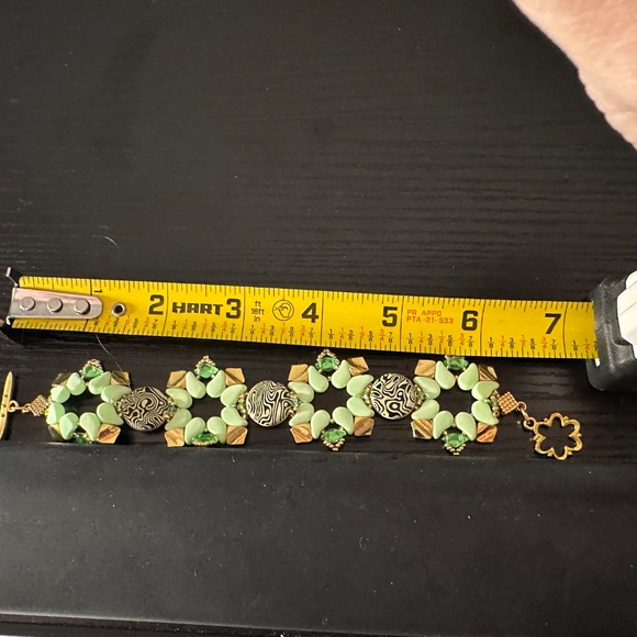 Handmade beaded lime green bracelet with green crystal gemstone accents - Picture 8 of 8